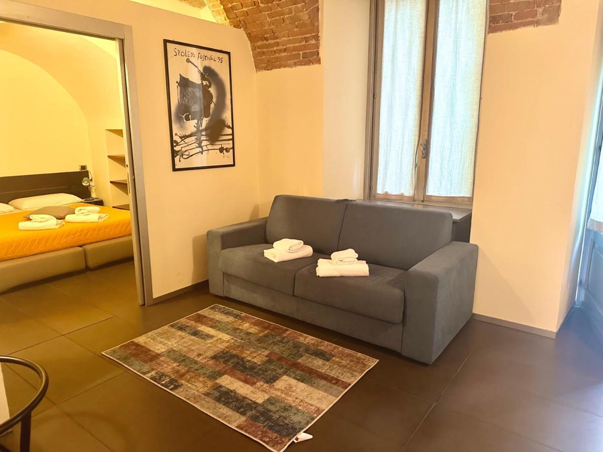 Feel - Luxury Duomo Suite ベルガモ エクステリア 写真